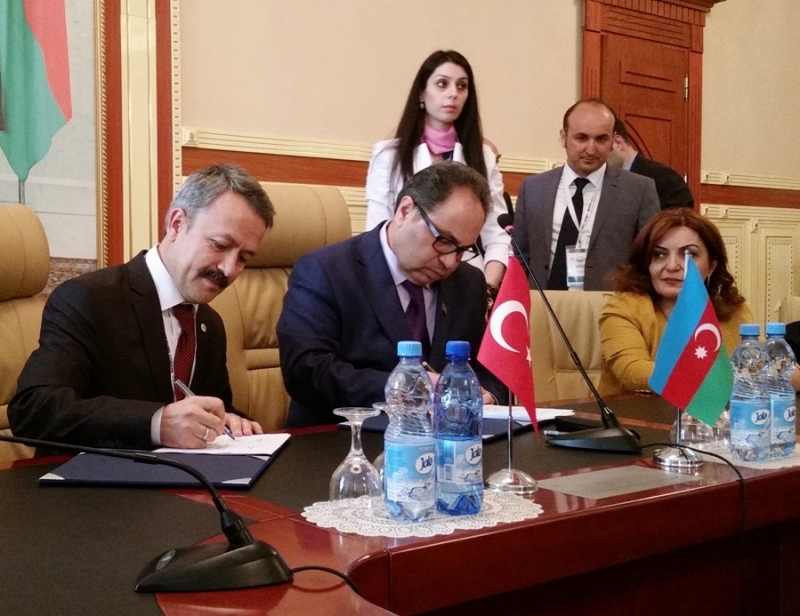 Asü Azerbaycan'da İki üniversite İle Anlaşma İmzaladı