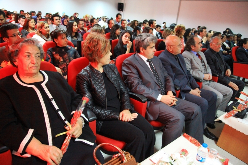 Asü Eğitim Fakültesi’nde öğretmenler Günü Kutlandı