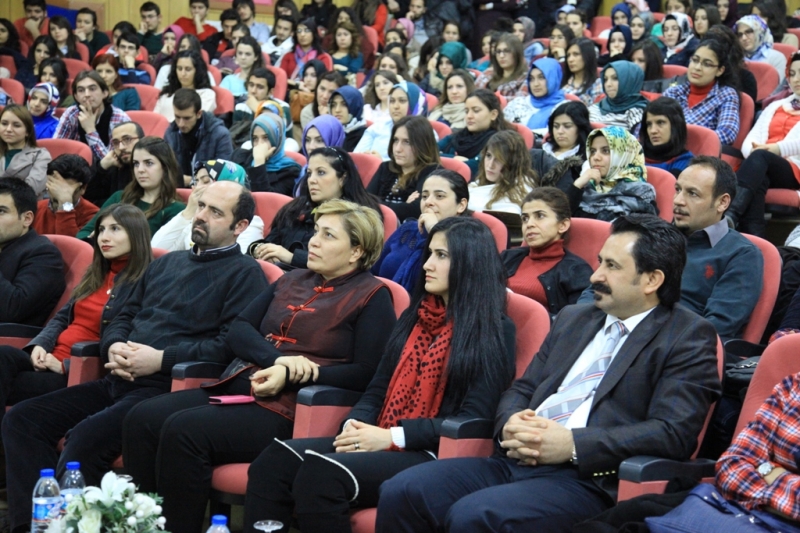Asü’de “yaşam Doyumu Ve Mutluluk” Konferansı