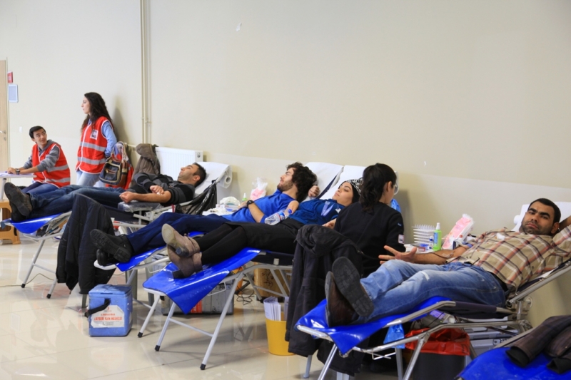 Asü’lülerden Kan Bağışına Destek