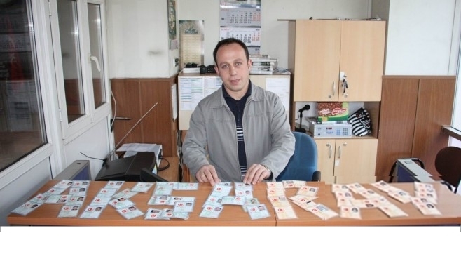 Bulunan Kimlikler Sahiplerini Bekliyor