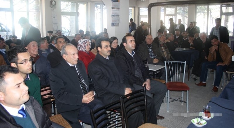 çifçi Eğitimlerine Helvadere Kasabasın'da Devam Edildi