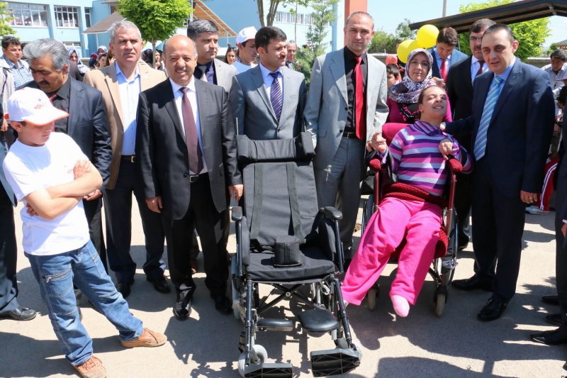 Engelli öğrenciler Okul Parkına Kavuştular