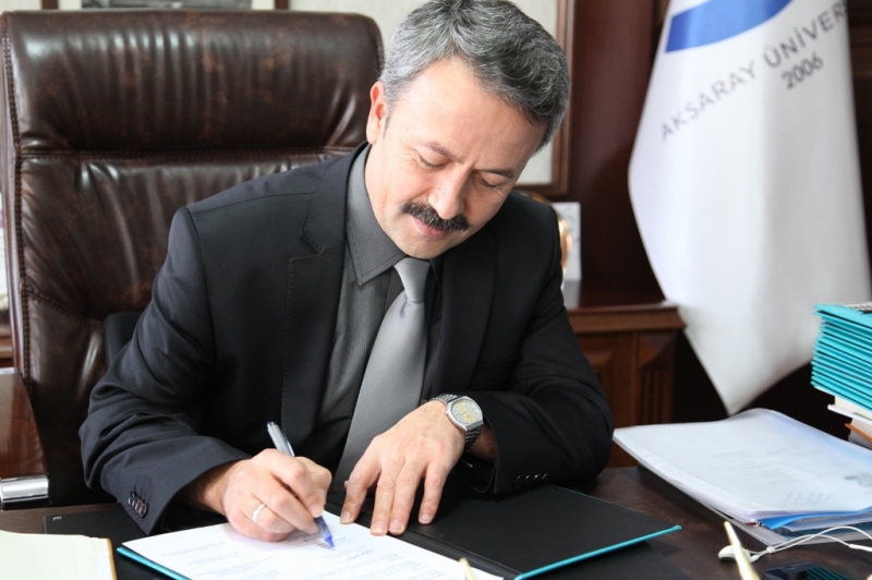 Rektör Acar'dan Gazeteciler Günü Mesajı