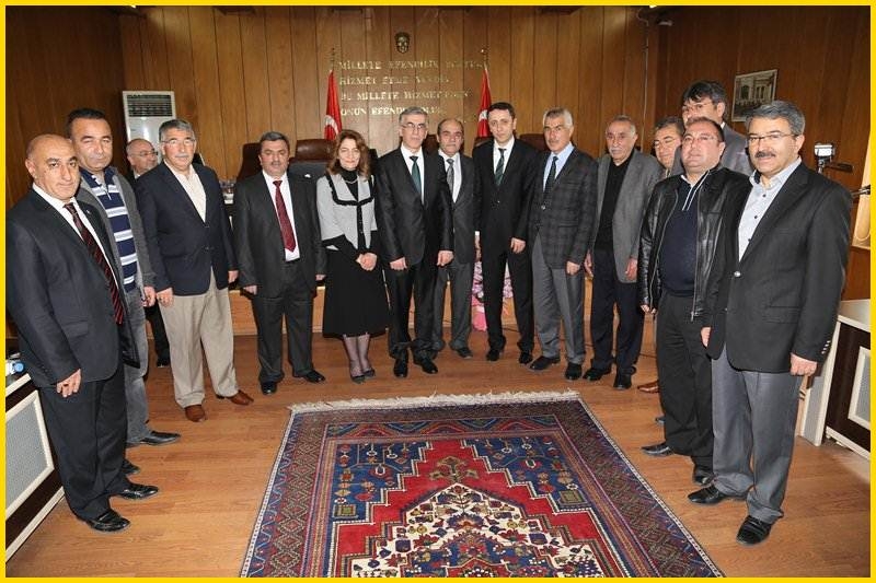 Vali şeref Ataklı İl Genel Meclisini Ziyaret Etti